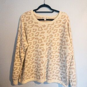 Beige Leopard Print Women Sweater